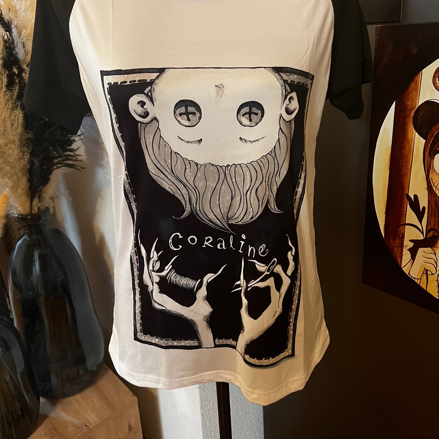 T shirt Coraline